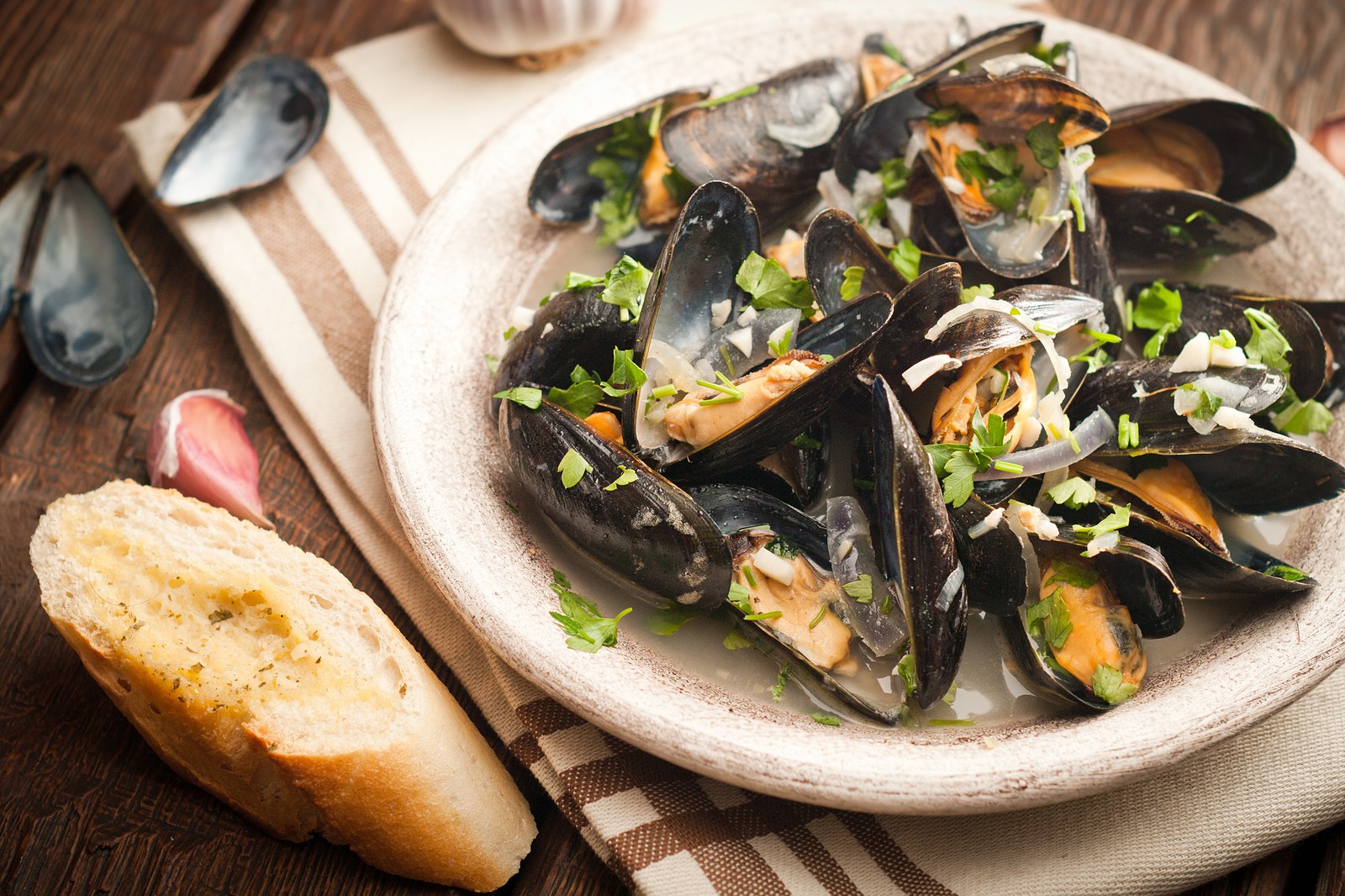 Mussels in White Wine