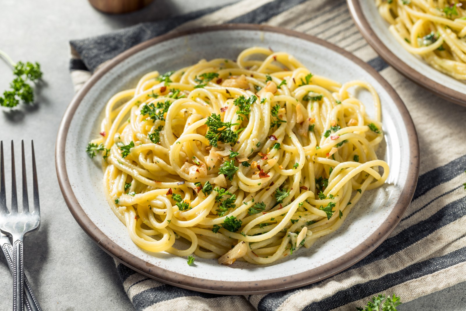Spaghetti Aglio, Olio e Acciughe
