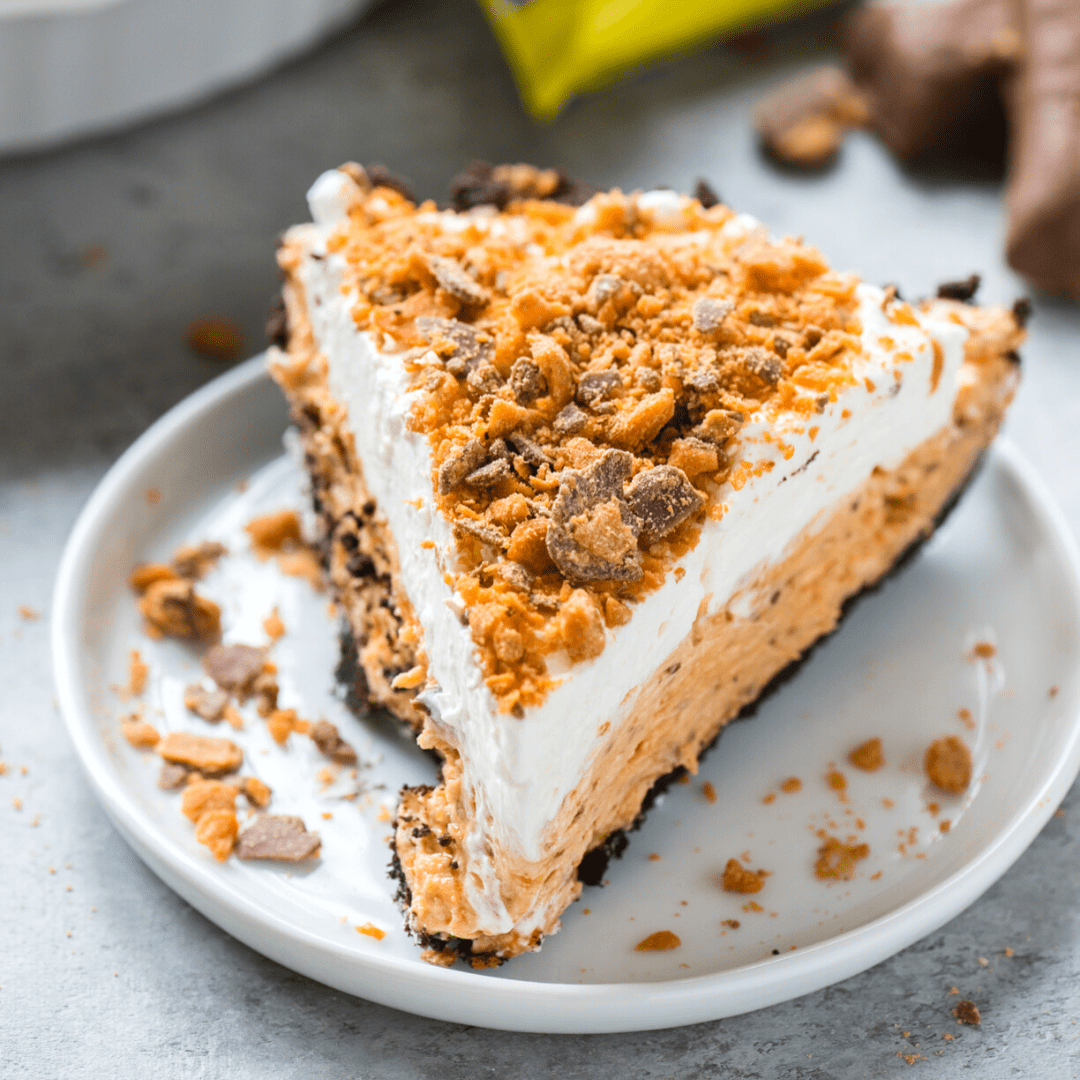 No-Bake Butterfinger Pie